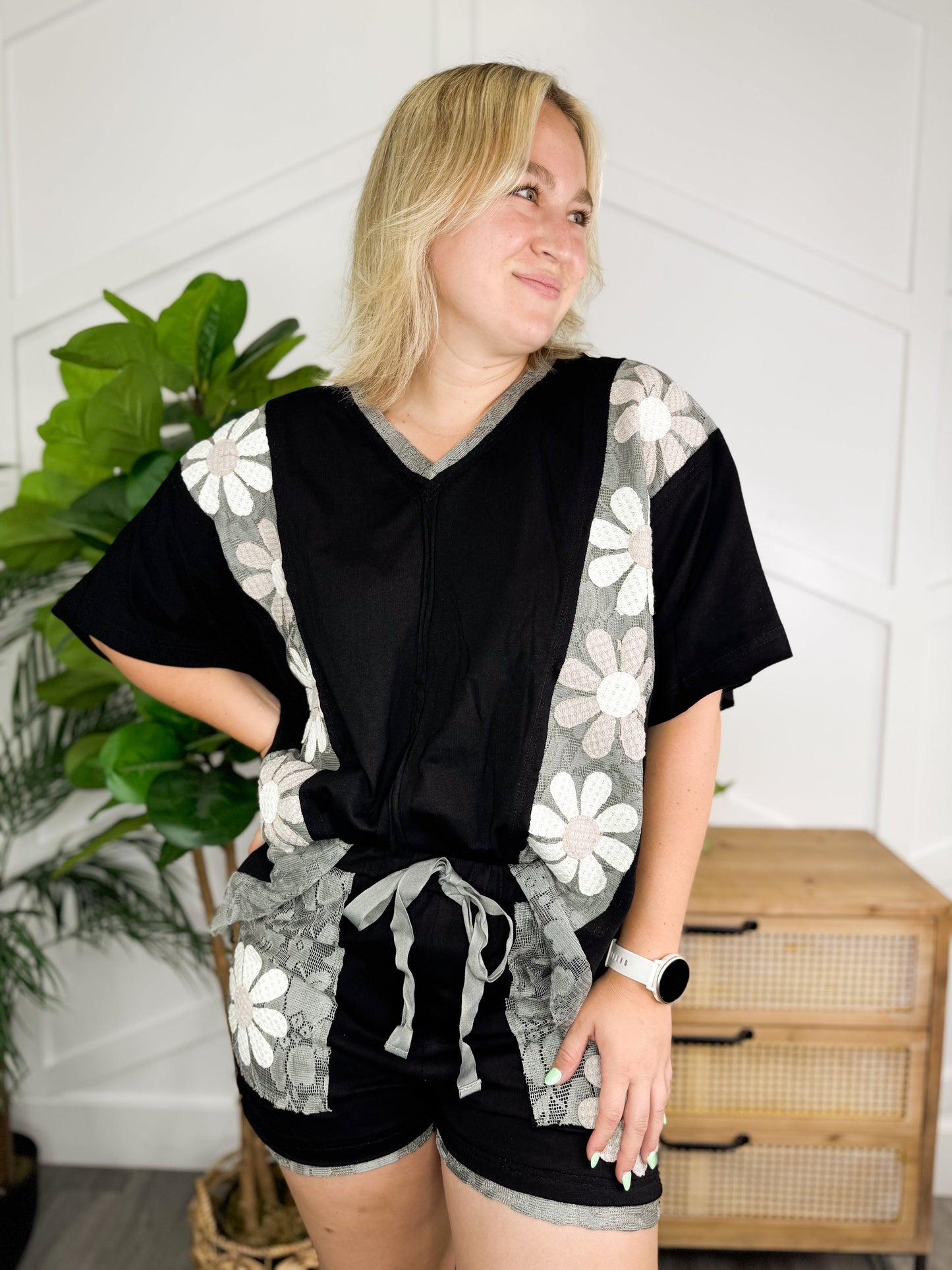 Reg/Plus-Flower Patch Top