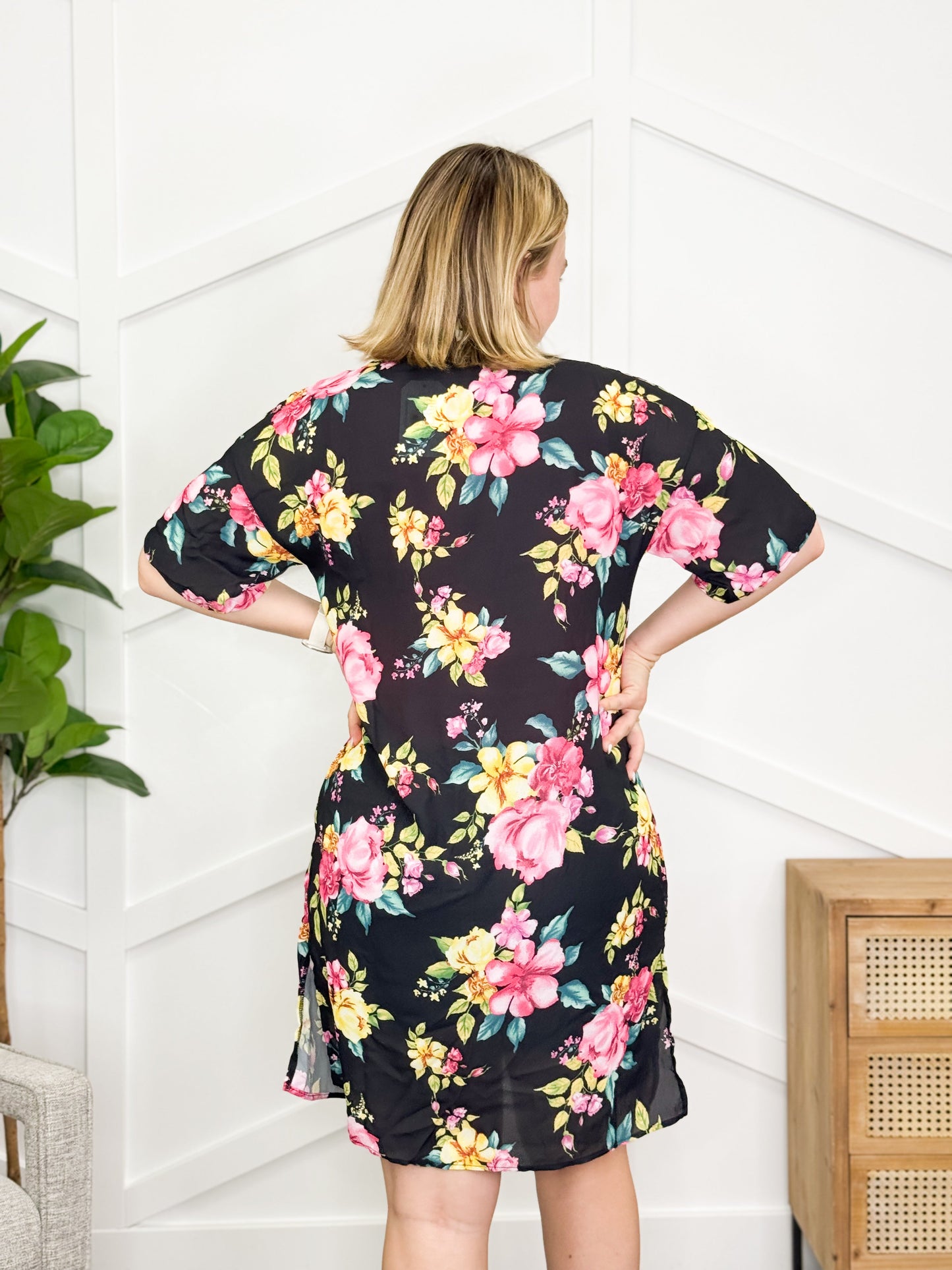 Reg/Plus-Makes Me Wonder Floral Cardigan