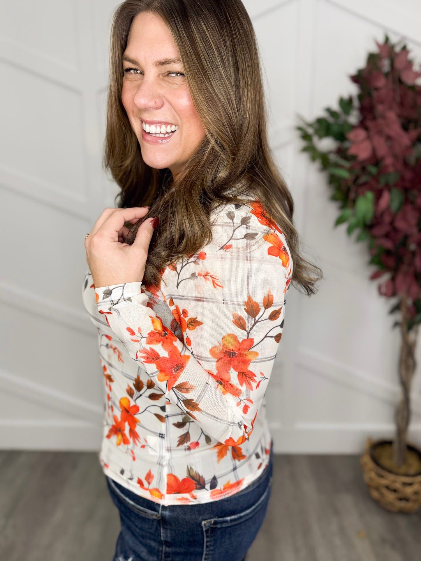 Reg/Plus-Woven Wildflower Mesh Top