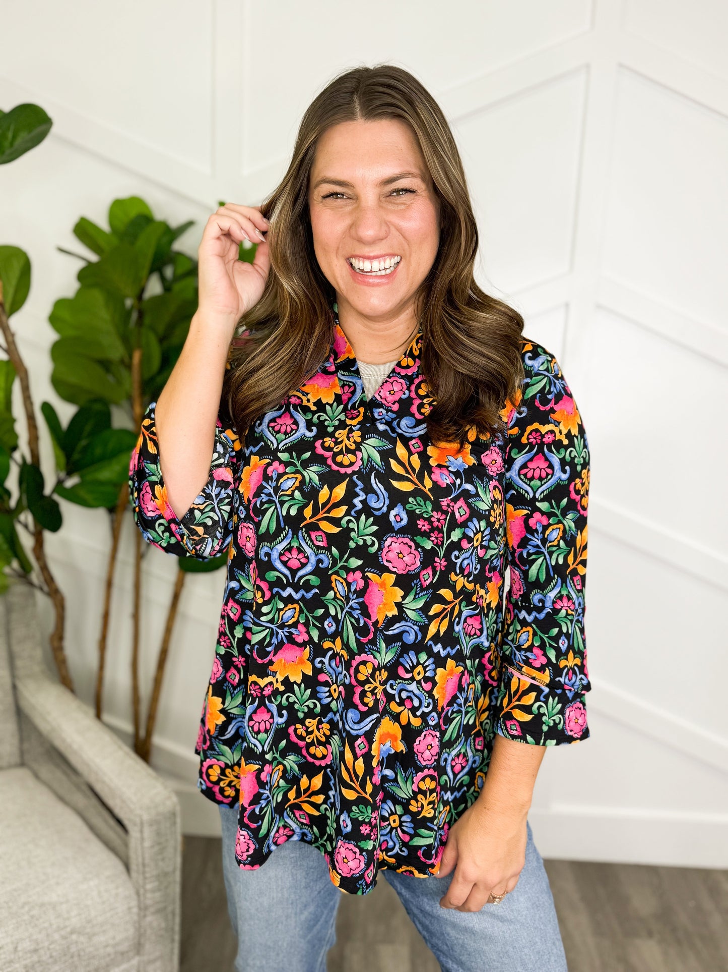 Reg/Plus-Flourishing Floral Top