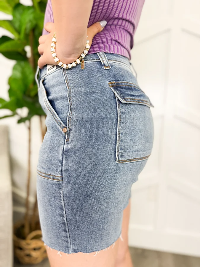 Mid-Rise Bermuda Shorts By Judy Blue