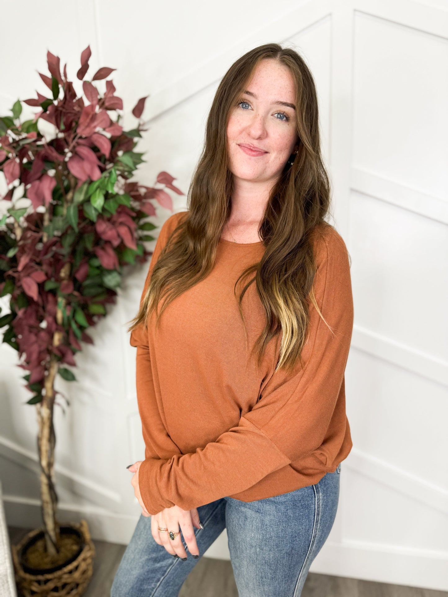 Reg/Plus-Falling For Comfort Top