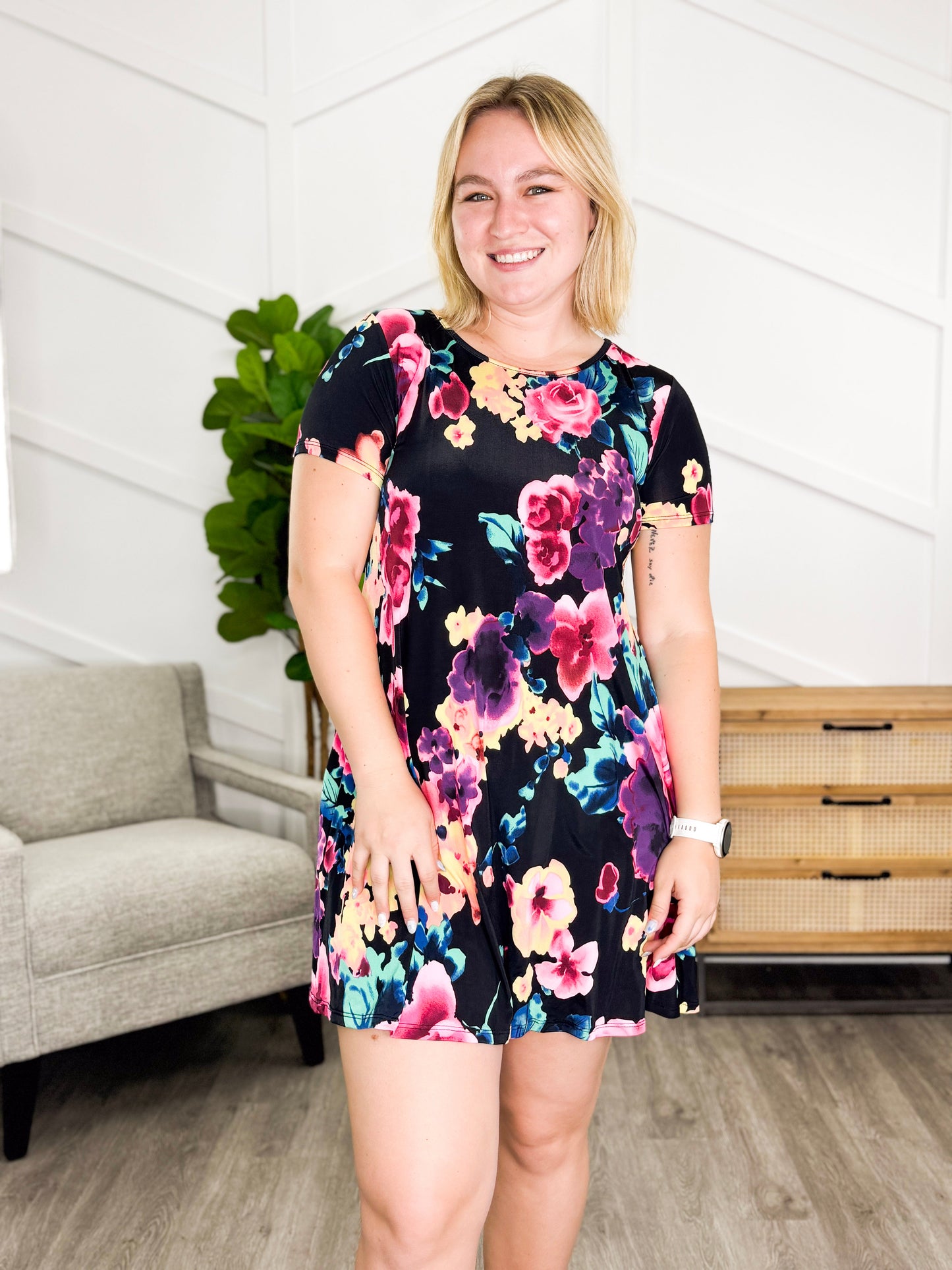 Reg/Plus- Floral Flair Dress
