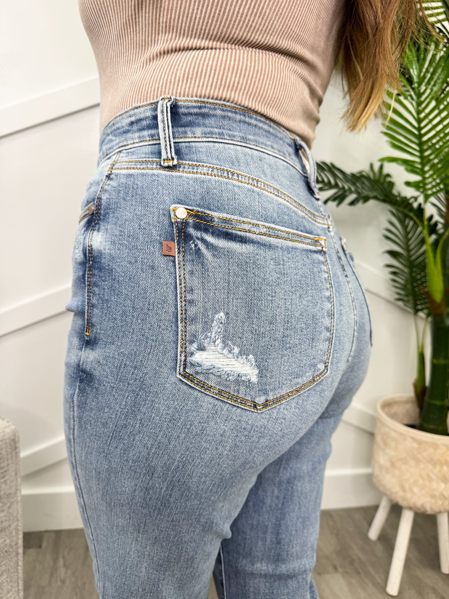Reg/Plus In My Own Time Jeans