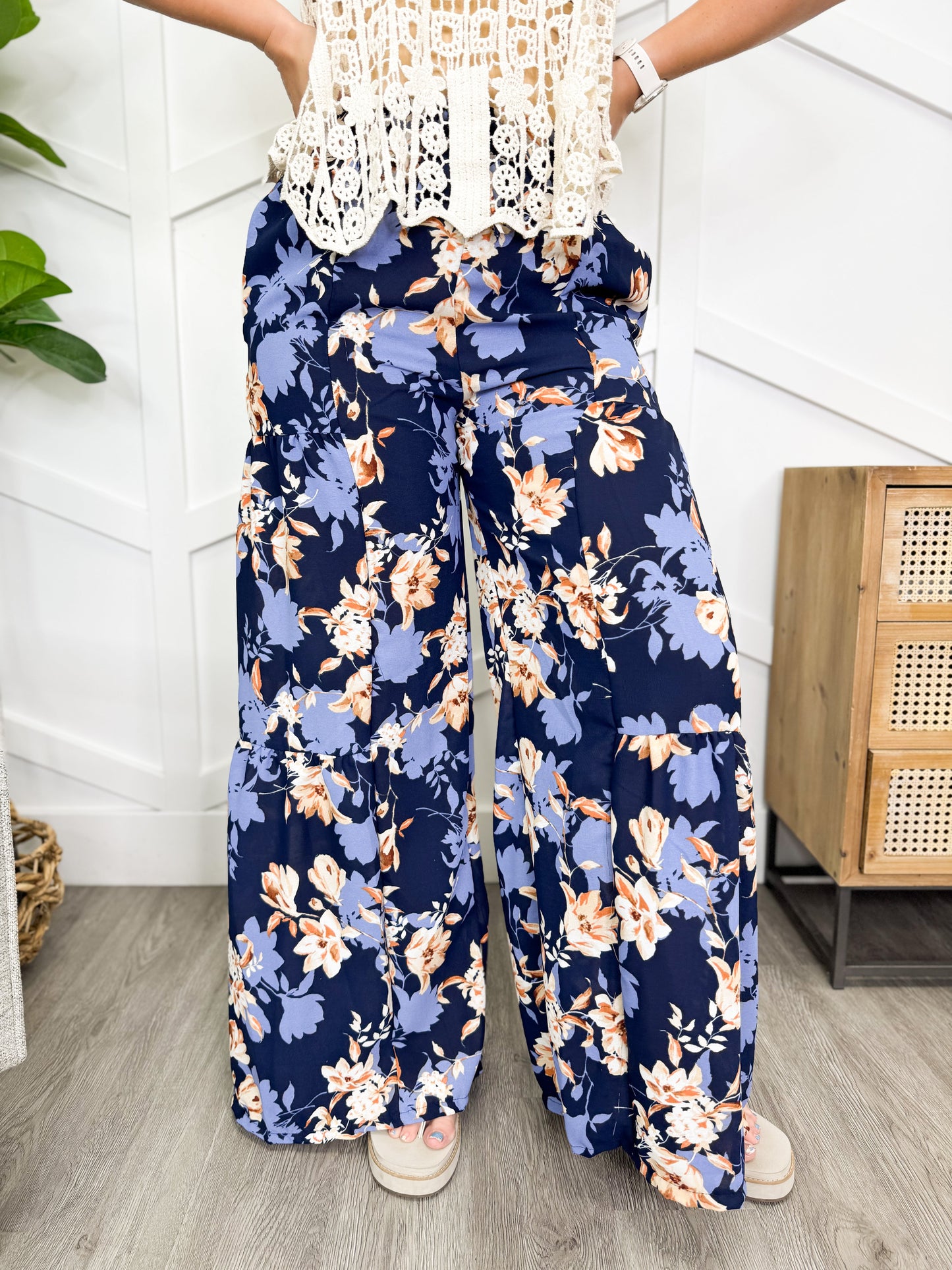 Reg/Plus- Blooming Fields Pants