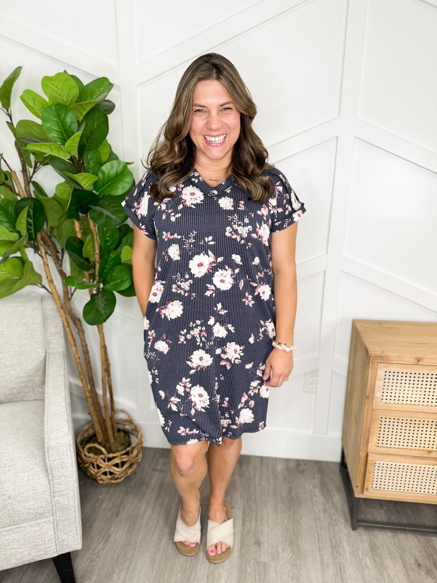 Reg/Plus-Enchanted Floral Dress