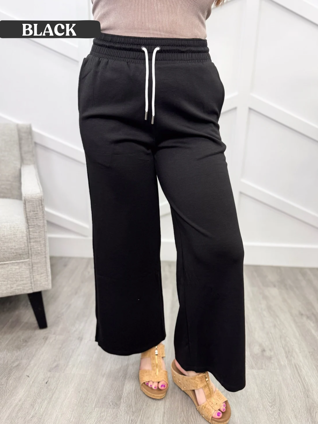 Reg/Plus Staying In The Know Pants