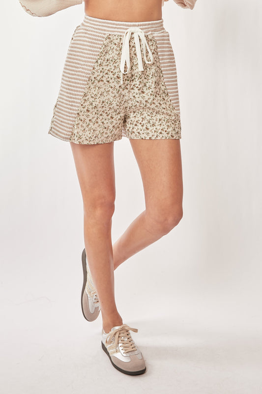Reg/Plus- Mix It Modern Shorts
