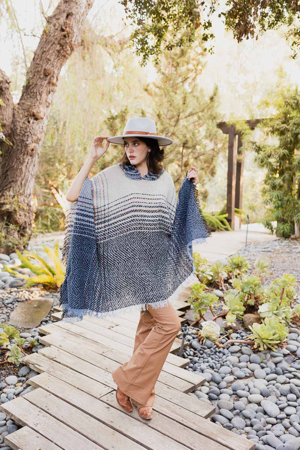 One Size-Herringbone Frayed Edge Poncho