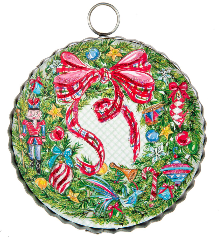 Traditional Wreath Charm