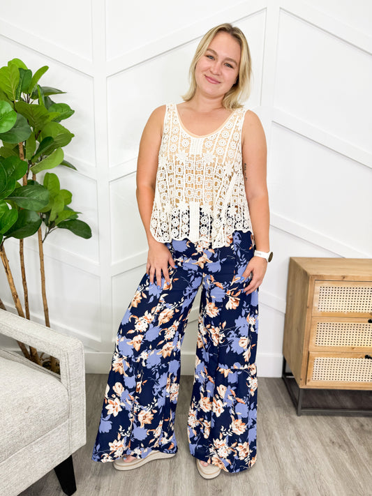 Reg/Plus- Blooming Fields Pants