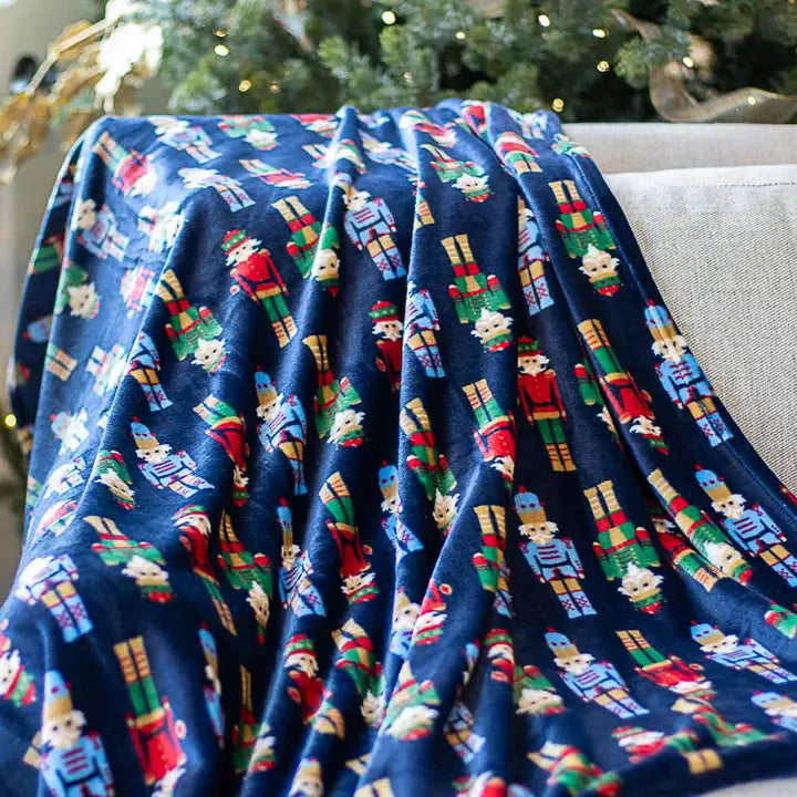 50 x 60 Holiday Throw Blankets