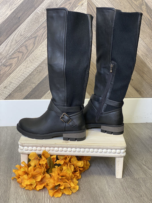 Black Hayride Boot by Corkys