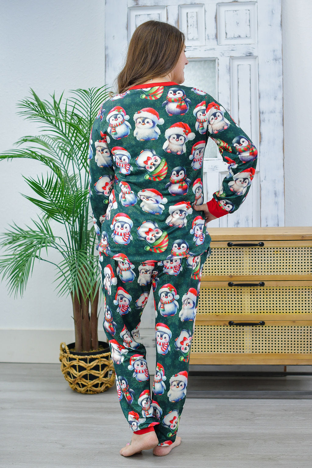 Reg/Plus-Penguin PJ's (Long Sleeve & Jogger)