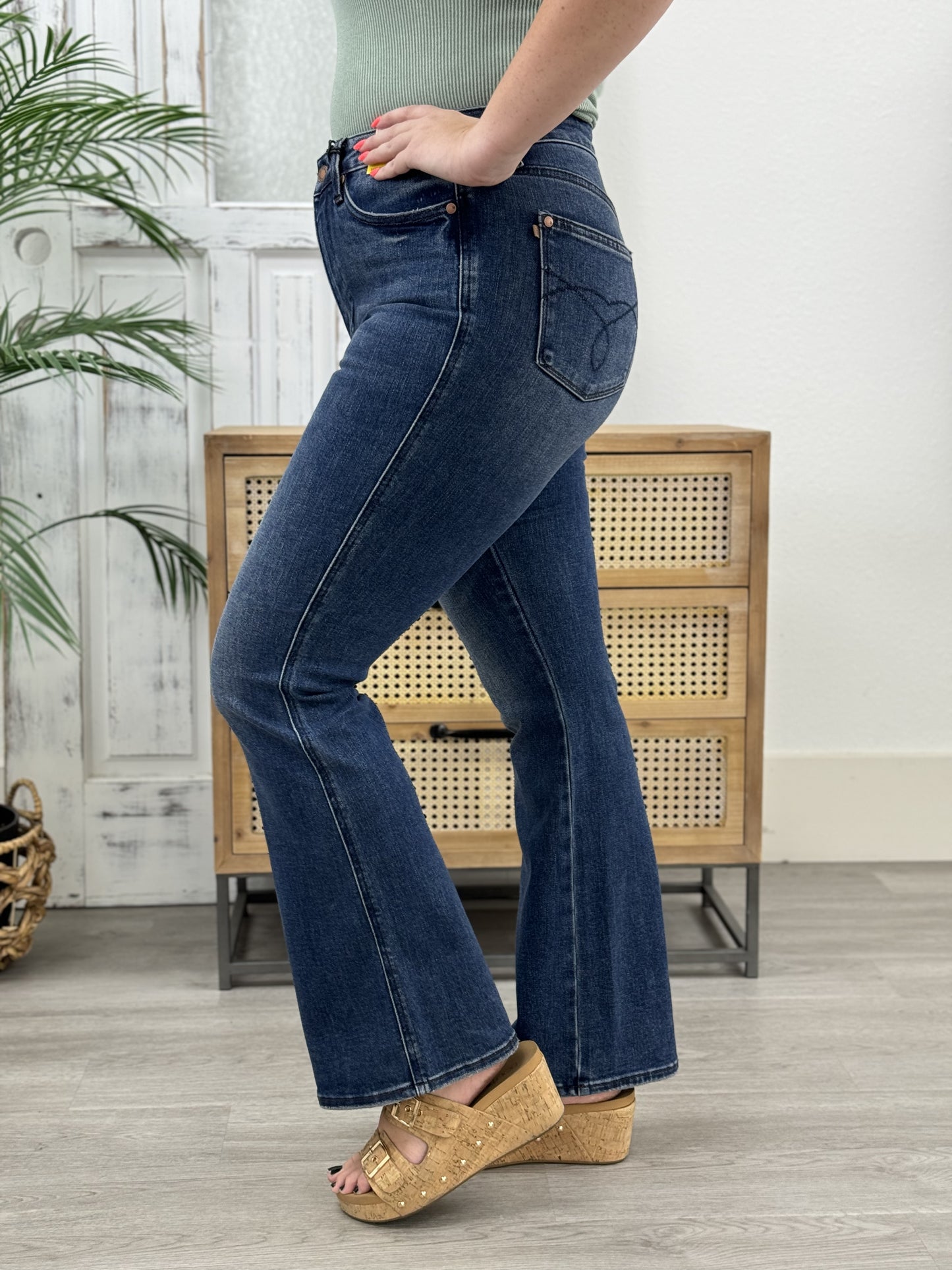 Short High Rise Tummy Control Back Pkt Embroidered Bootcut By Judy Blue