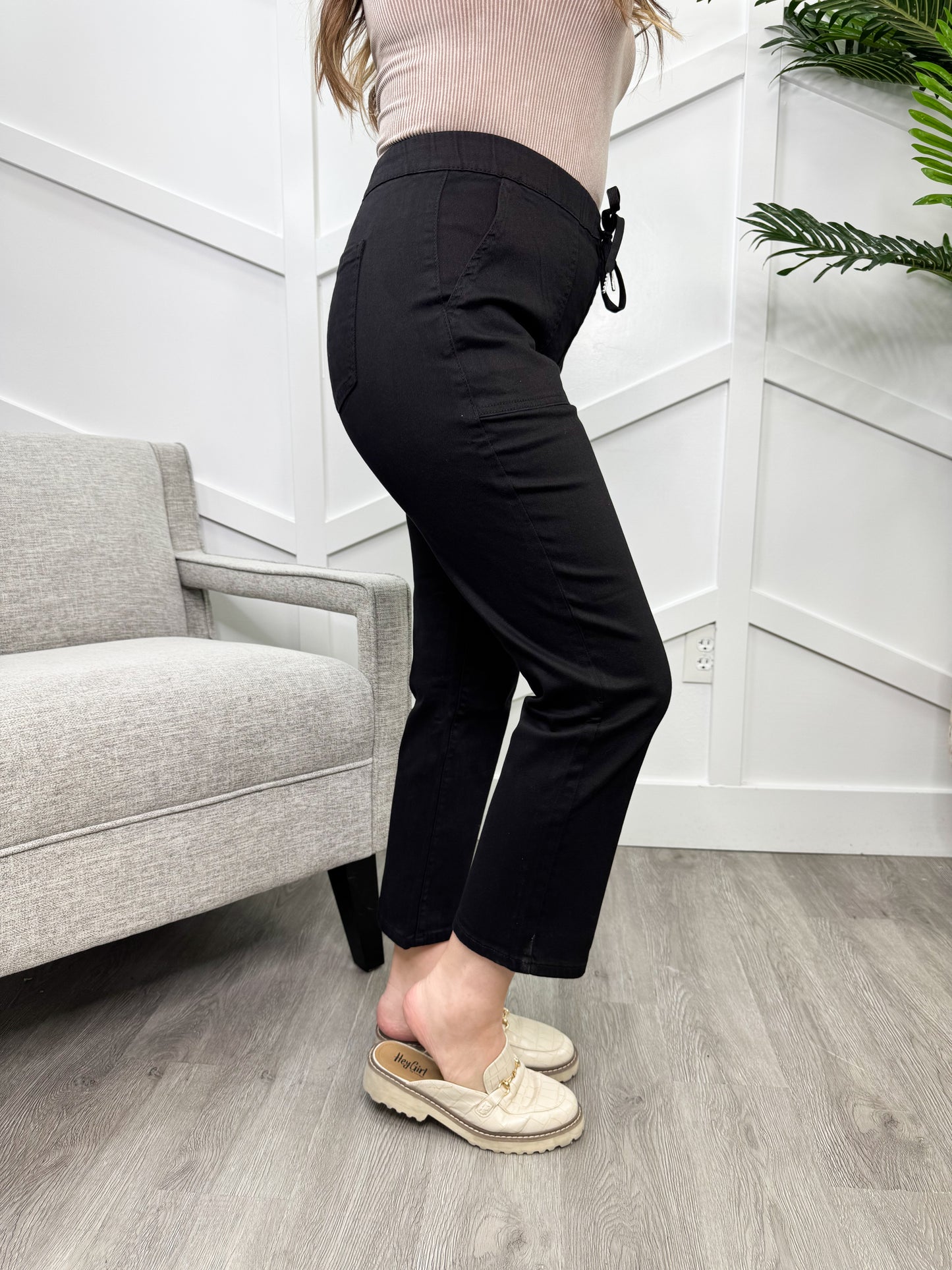 Reg/Plus Gimme A Break Joggers
