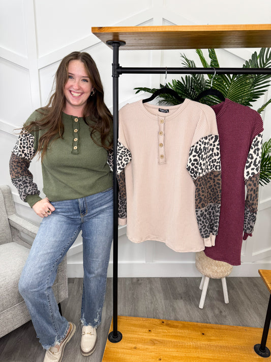 Reg/Plus-Spot The Difference Top