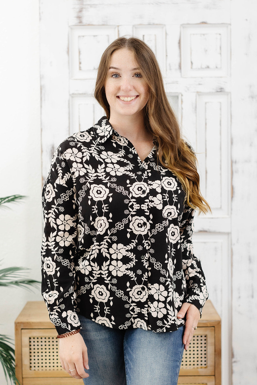 Reg/Plus- Radiant Button Down Floral Top