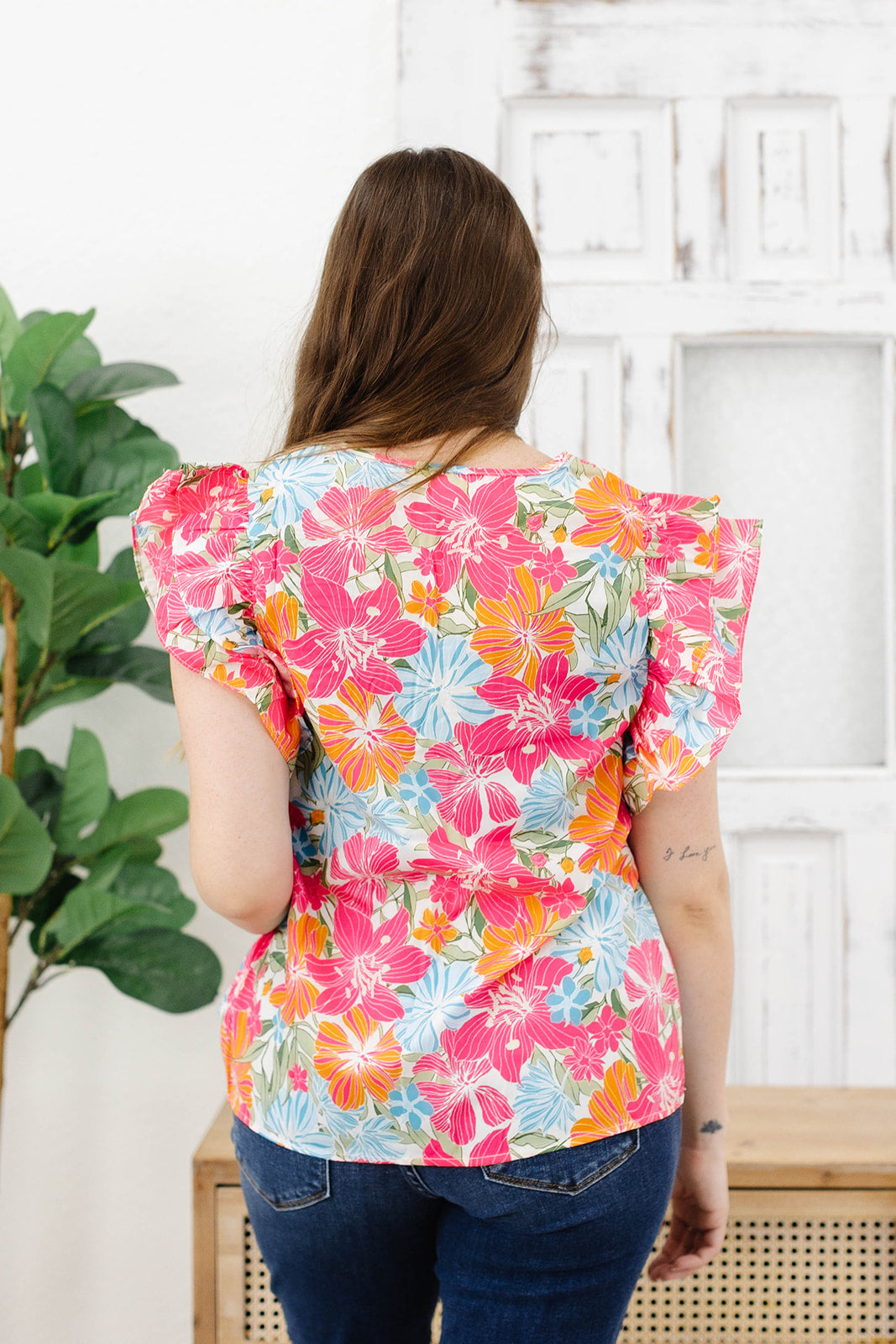 Reg/Plus-Vibrant Floral Top