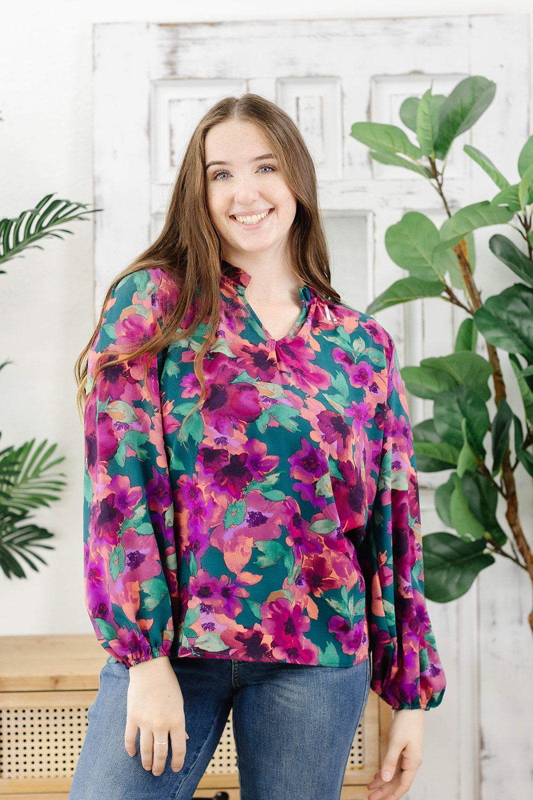 Reg/Plus-Biggest Thoughts Floral Top