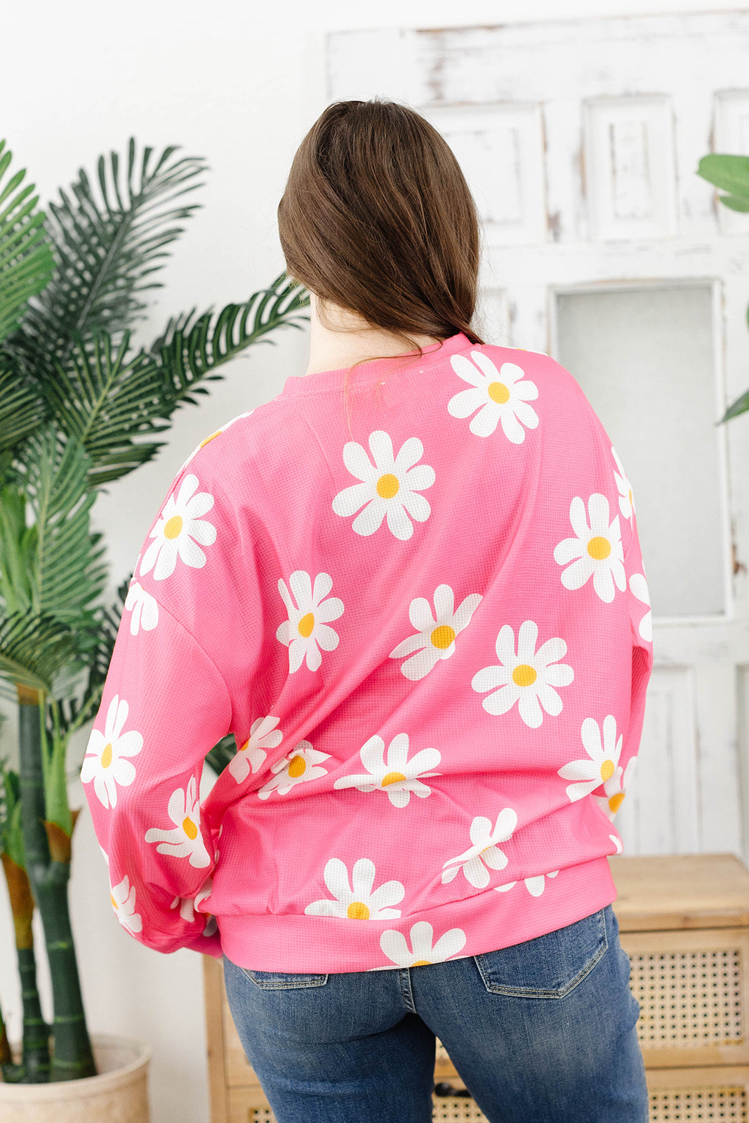 Reg/Plus- Sweet As A Daisy Pullover Top