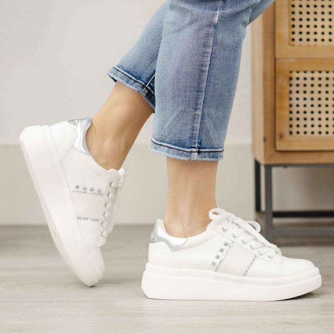 Elvera Platform Sneaker by Yellowbox - White