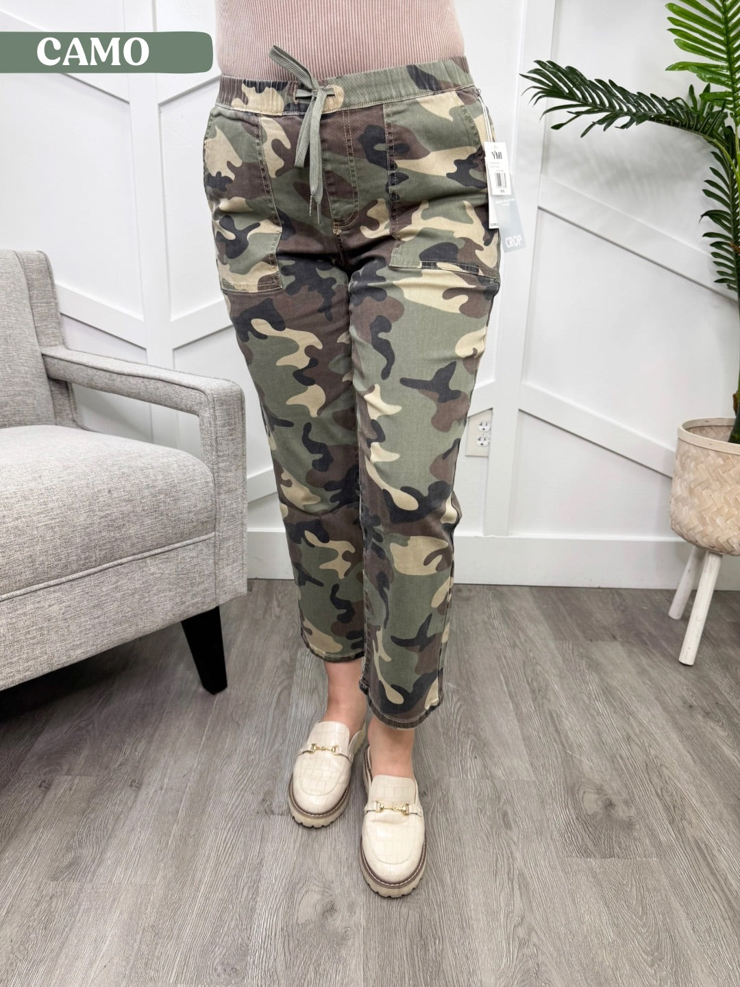 Reg/Plus Gimme A Break Joggers